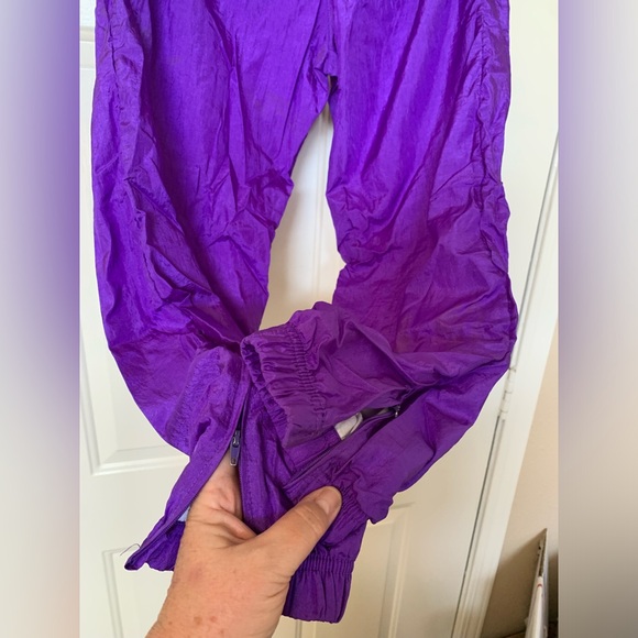 Vintage Casual Isle Track Suit 🌴 - Picture 12 of 16